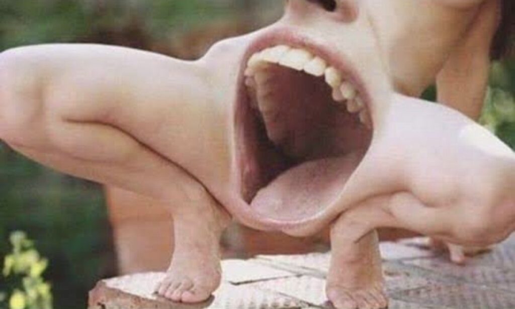 All mouth.
No weight behind it. 👄⚖️🖤